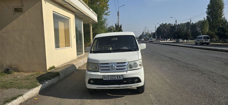 Changan van 2014