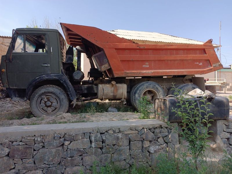 Kamaz sotiladi holati yaxhshi