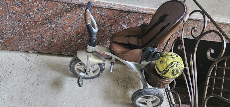 Продам детский трёхколёсный велосипед Продам детский трёхколёсный велосипед
