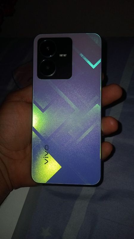 Vivo Y22. 64g