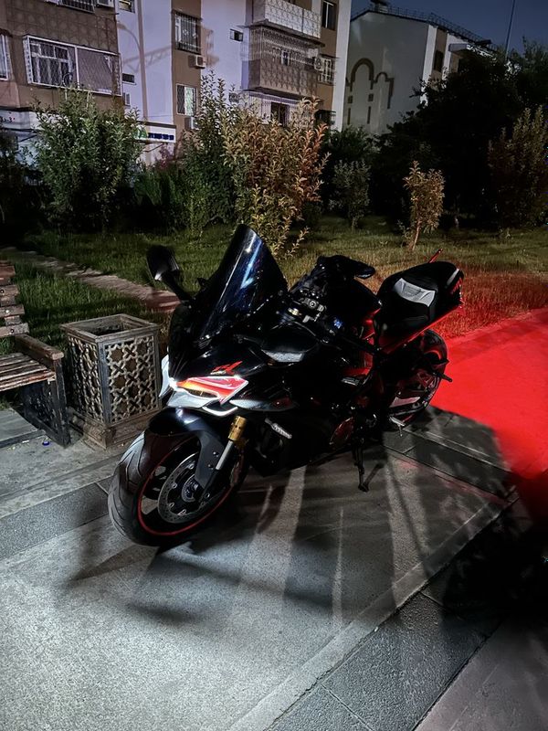 Motosikl Qj moto 600 rr sotilad Motosikl Qj moto 600 rr sotilad