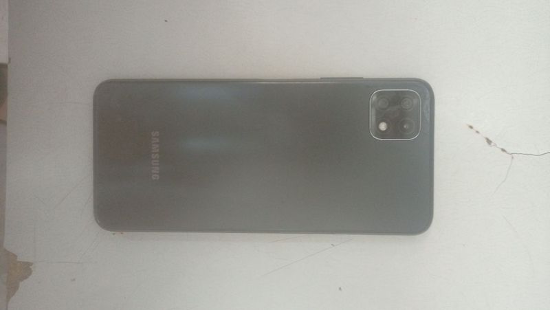 Samsung 22 S 128 tali xolati yaxshi ishlashi zor