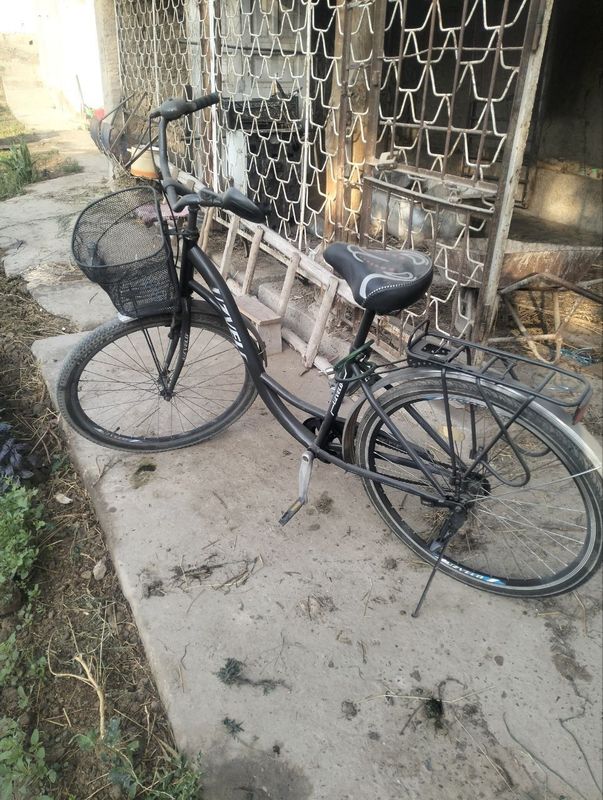 Velosipet Srochna sotiladi
