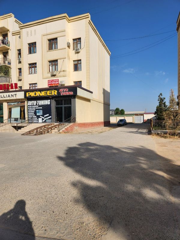 Novvoyxona sotiladi... Novvoyxona sotiladi...