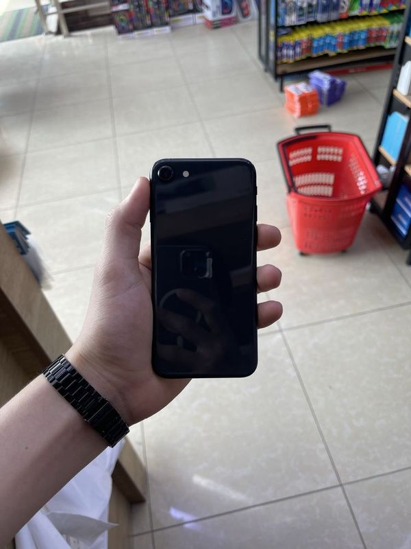 Iphone se dor dok Iphone se dor dok