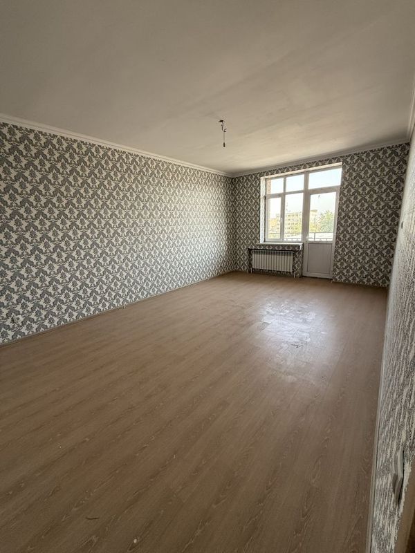Яккасарой парисен Яккасарой парисен