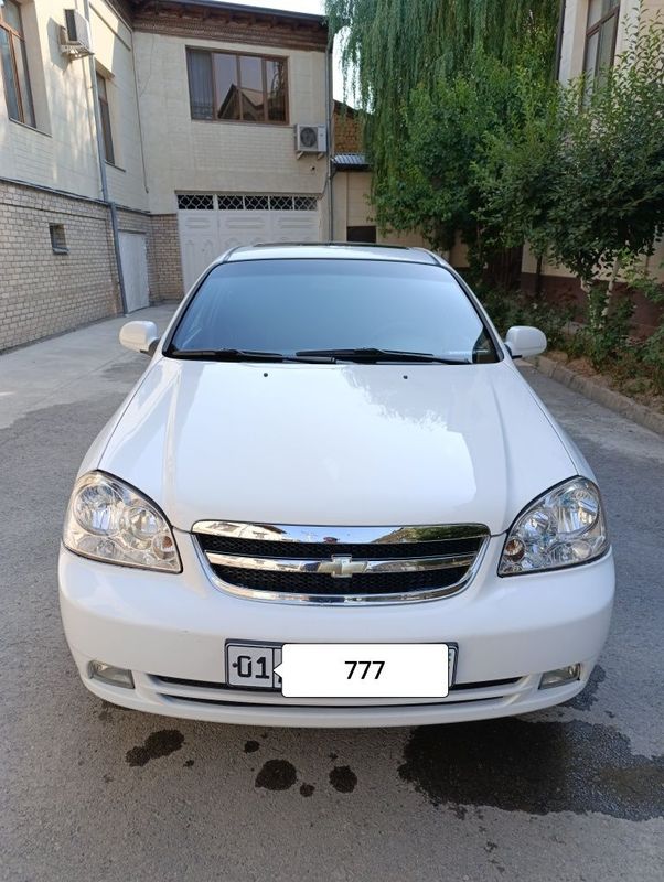 Lacetti 1.8 avtomat holati ideal Lacetti 1.8 avtomat holati ideal