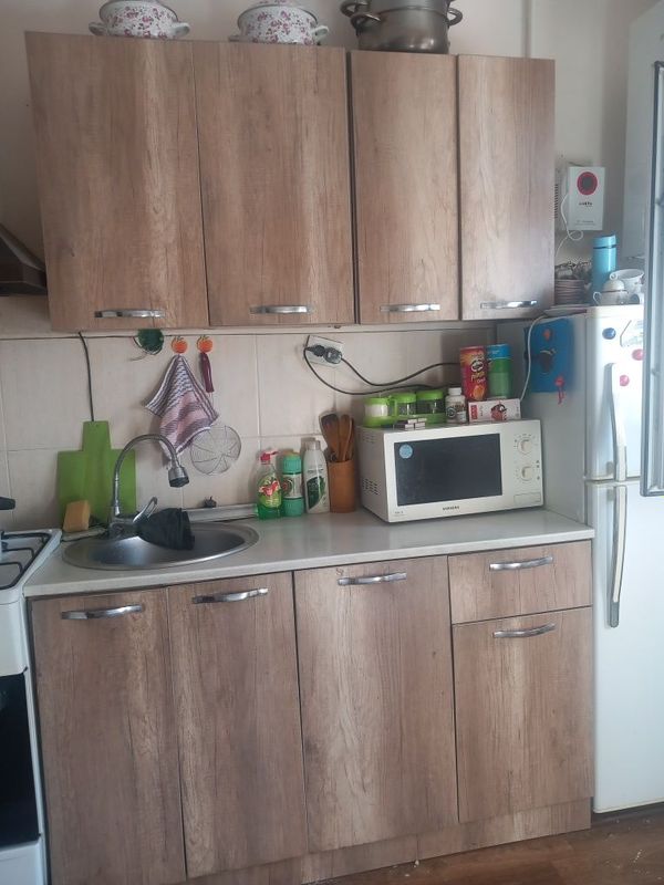 Кухонный гарнитур б.у Кухонный гарнитур б.у
