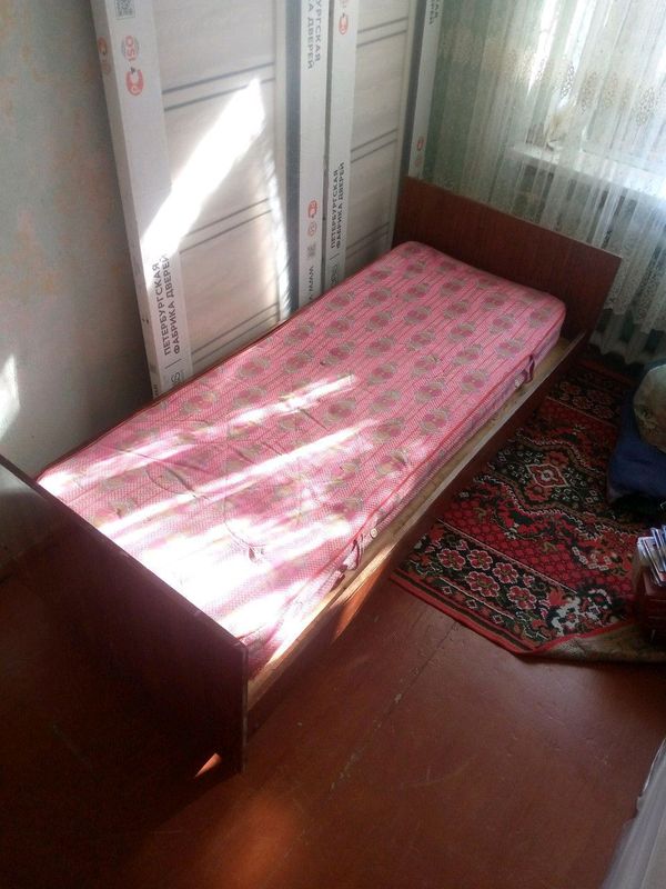 Kravat sotiladi