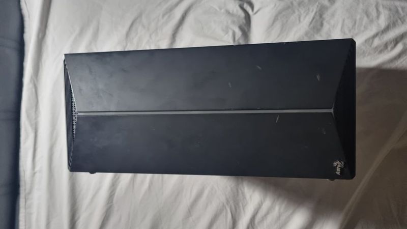 Продаётся бюджетный игровой компьютер Продаётся бюджетный игровой компьютер