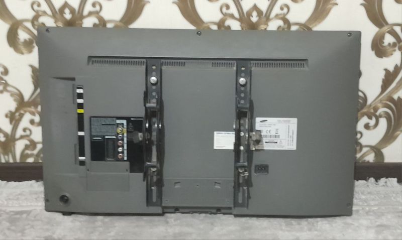 Samsung 32 (HD Ready, USB, HDMI) televizorı satıladı. Samsung 32 (HD Ready, USB, HDMI) televizorı satıladı.