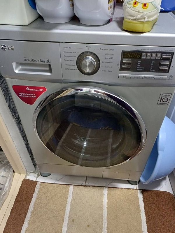 Стиральная машина LG 6kg Стиральная машина LG 6kg