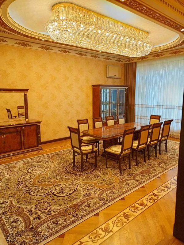Аренда дом 7 соток, 4 спален, бассейн, сауна новомосковская за 5000у.е Аренда дом 7 соток, 4 спален, бассейн, сауна новомосковская за 5000у.е