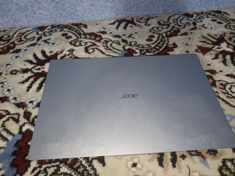Noutebuk Acer Aspire 3. 16/512