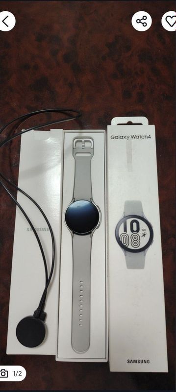 Samsung soat sotiladi Samsung soat sotiladi