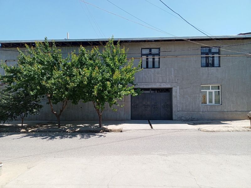 Yunusobot Hasanboyda 2.4 sotixli uchaska sotiladi Yunusobot Hasanboyda 2.4 sotixli uchaska sotiladi