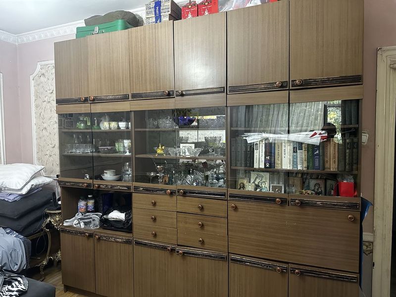 Продам стенку состояние нормальное. Продам стенку состояние нормальное.