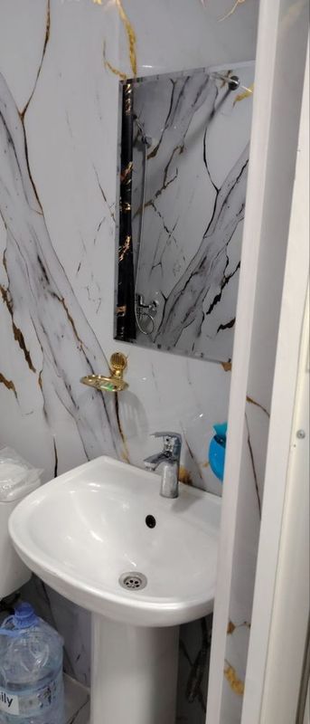 Arenda Kvartira Rohat 1 xona 300$