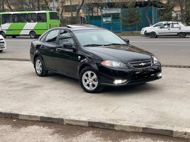 Jentra 2021 yil 48000km bir qol top toza idial