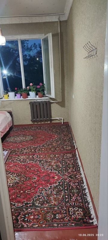 Qizlarni ijaraga qoʻyamiz Qizlarni ijaraga qoʻyamiz