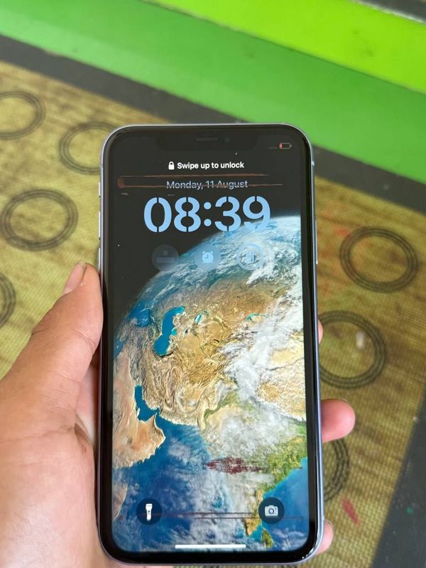 iPhone 11 Holati alo iPhone 11 Holati alo