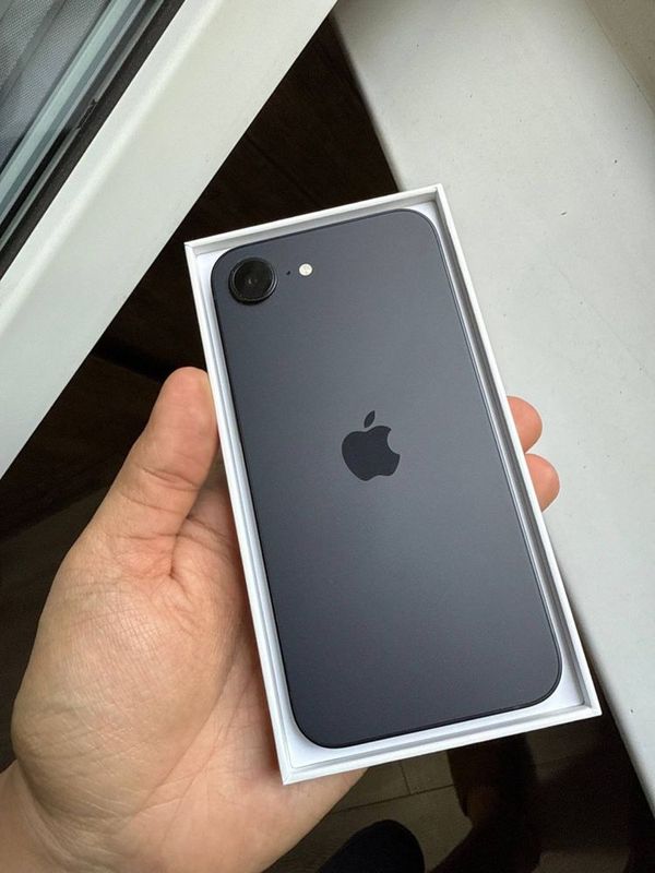 Iphone 16e 256Gb J/A