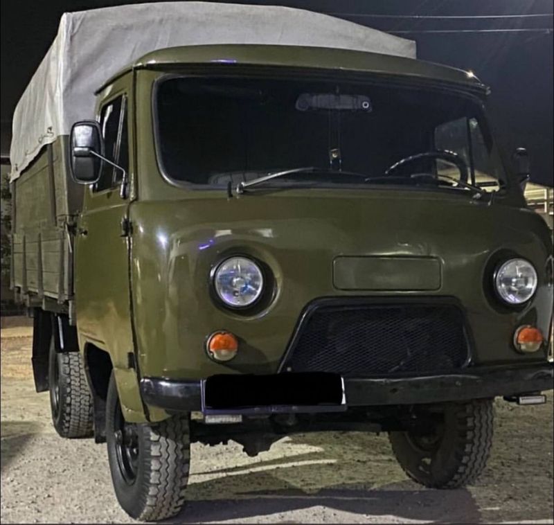 Uaz 3303 sotiladi 1991 yil Uaz 3303 sotiladi 1991 yil
