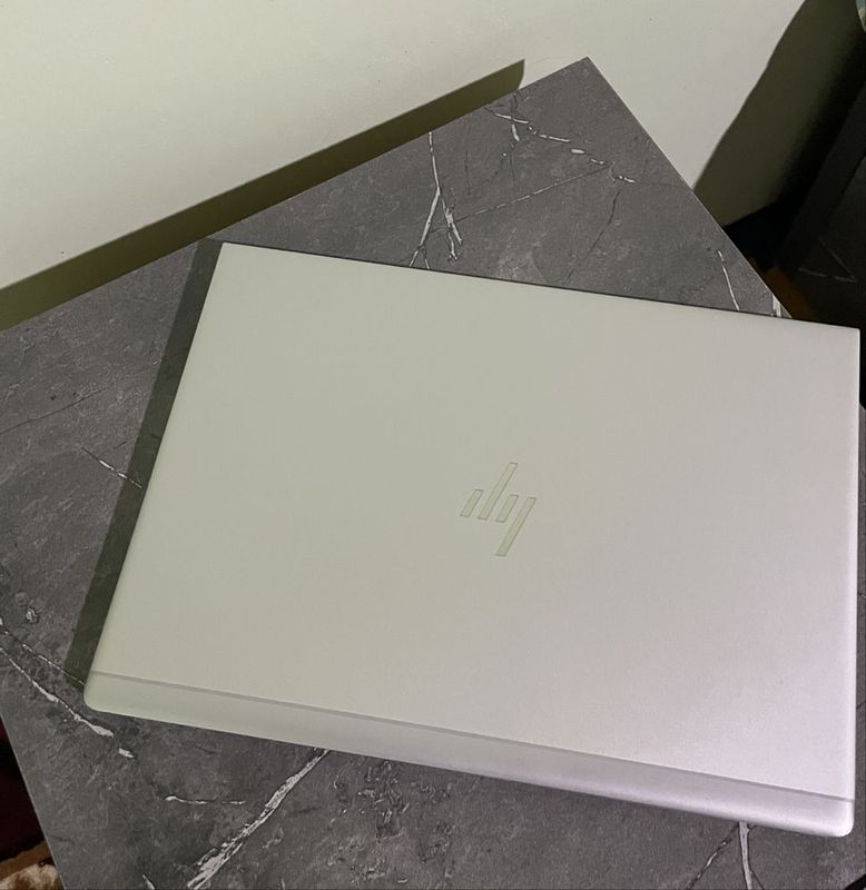 Hp Elitbook sotiladi