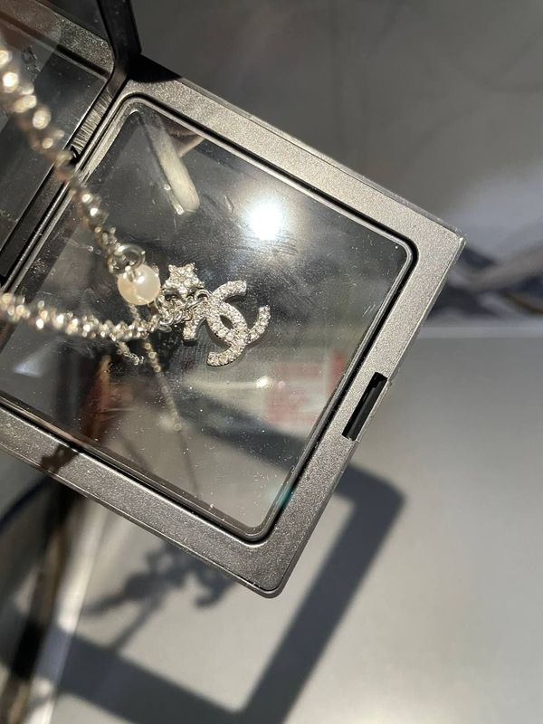 Модная цепочка Chanel Модная цепочка Chanel