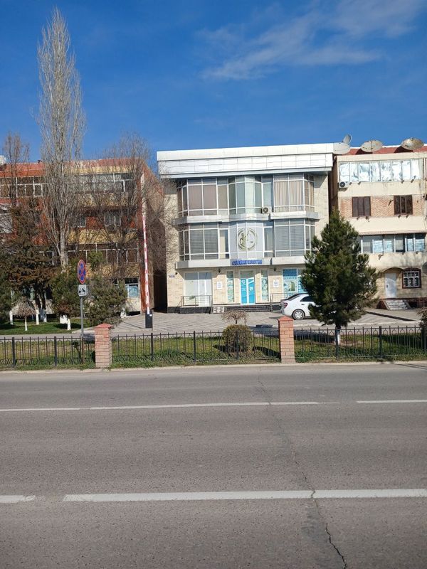 Здаеться Стоматолтческий частная клиника . Здаеться Стоматолтческий частная клиника .