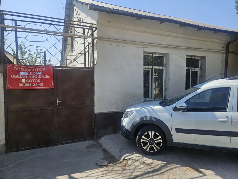 Продаётся дом в махалле Файзабад
