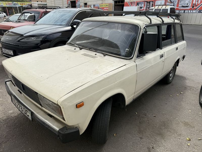 Ваз 2104 газ метан 1986 срочно сотилади Ваз 2104 газ метан 1986 срочно сотилади