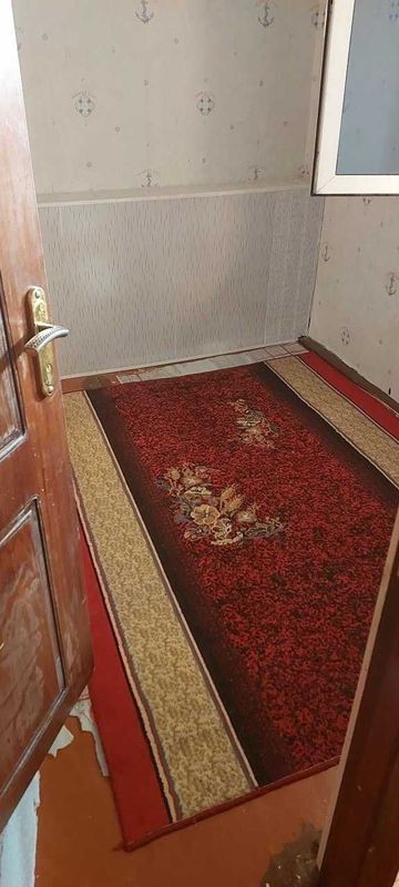 Сдаётся 1 комнатная переделанная в 2х без маклерского В Чиланзаре 300₴ Сдаётся 1 комнатная переделанная в 2х без маклерского В Чиланзаре 300₴