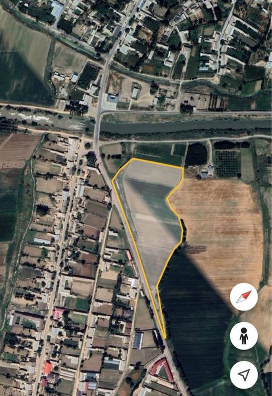 Yangiyo‘l tumani, Shuralisay mahallasi 3 gektar yer. B’ozsu kanal Yangiyo‘l tumani, Shuralisay mahallasi 3 gektar yer. B’ozsu kanal