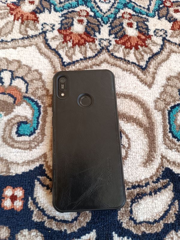 Huawei y6 2/32gb Huawei y6 2/32gb
