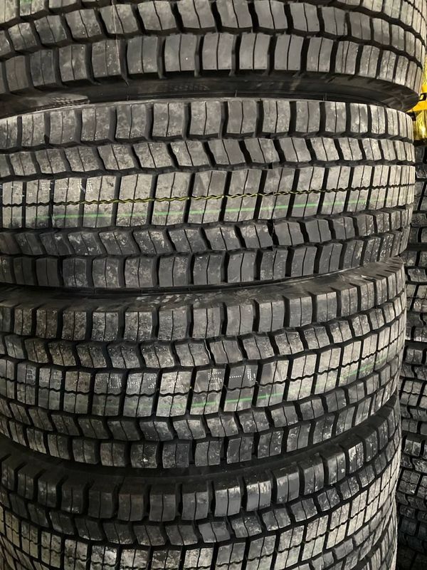 Автошина 315/70R22.5 Boto