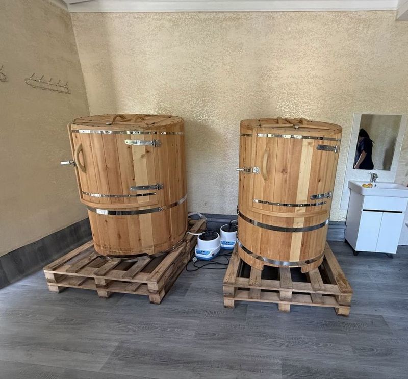 Срочно продам-кедровая фитобочка Срочно продам-кедровая фитобочка