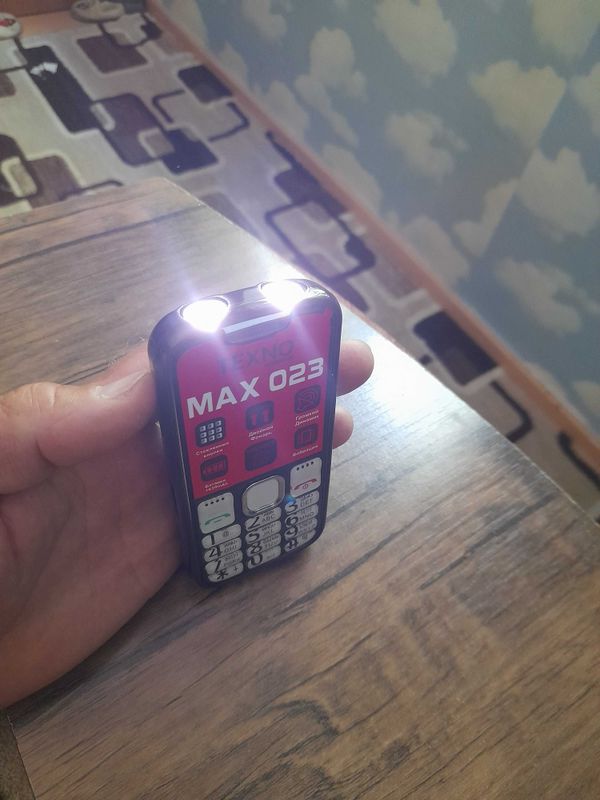 Telefon texno MAX 023 yangi Telefon texno MAX 023 yangi