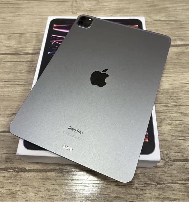 Ipad 11 pro 4th generation M2