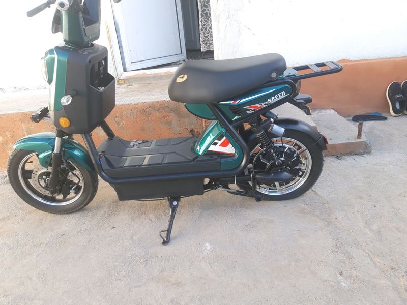 sukuter sotiladi sukuter sotiladi