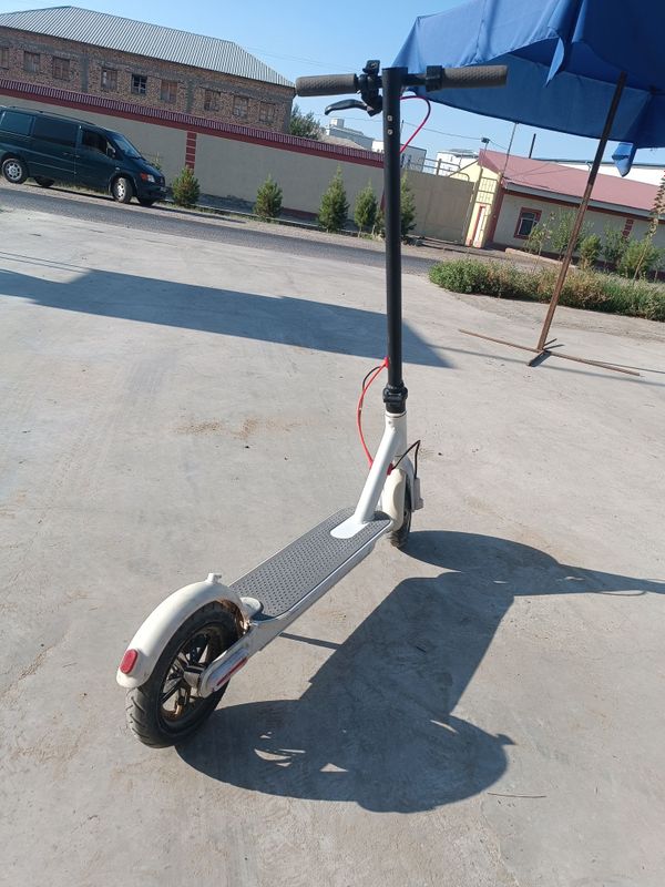 Электронный самокат E-scooter Новый