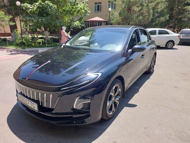 Hongqi sotiladi ideal tozza Hongqi sotiladi ideal tozza