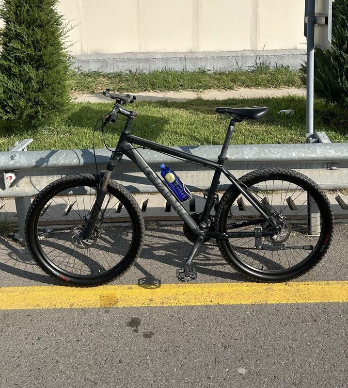 Velosiped giant atx