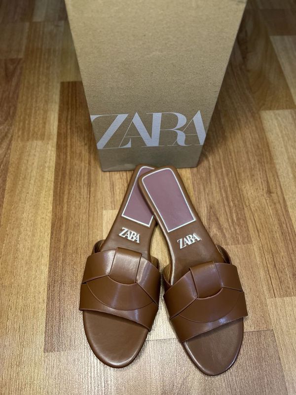 Шлёпки женские Zara Шлёпки женские Zara