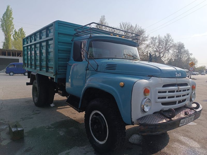 Zil 130 sotiladi Zil 130 sotiladi