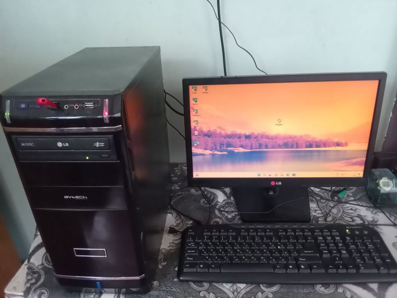 PC, stolniy kompyuter