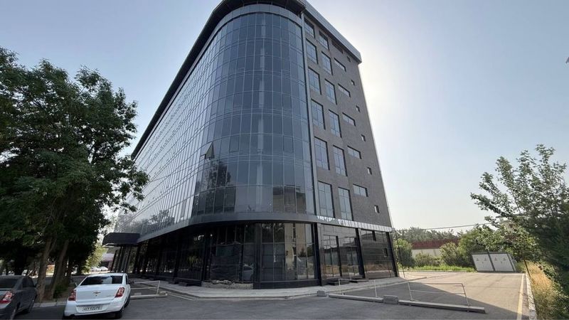 9500м2 Нежилое Продаётся / Отдельно Зданиее 9500м2 Нежилое Продаётся / Отдельно Зданиее