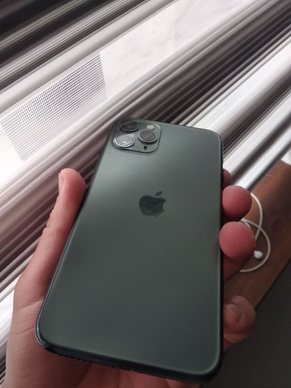 Iphone 11pro xolati ideal