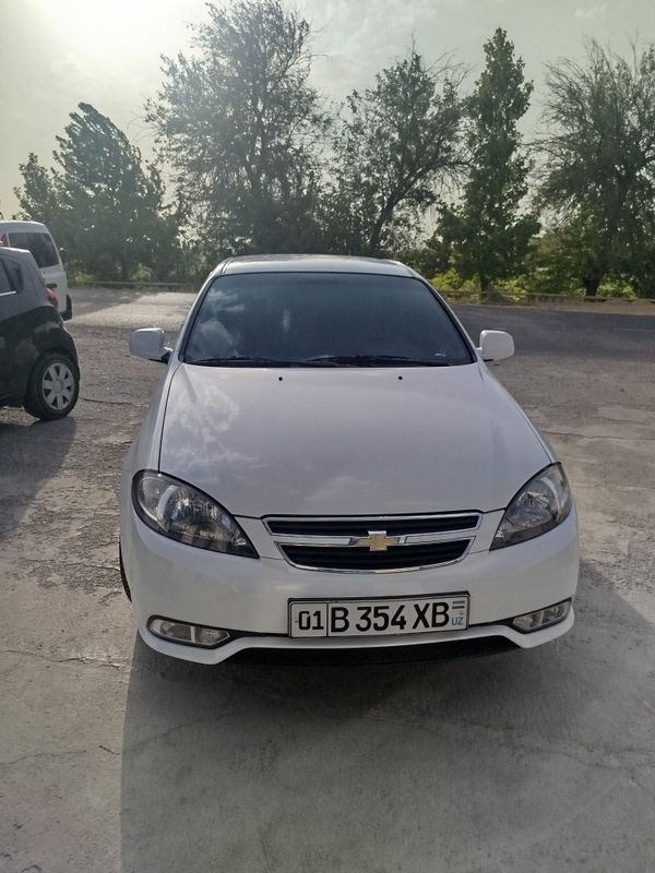 Gentra 1 Evro Aftomat Xichpalo xarajati yoq toptoza 98000km yurgan ran Gentra 1 Evro Aftomat Xichpalo xarajati yoq toptoza 98000km yurgan ran