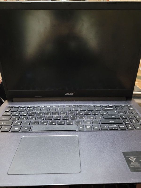 Ноутбук Acer aspire 3